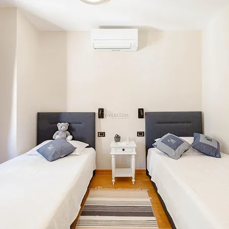 וילה Dorian By Evtatilim Bitez Guembet בודרום