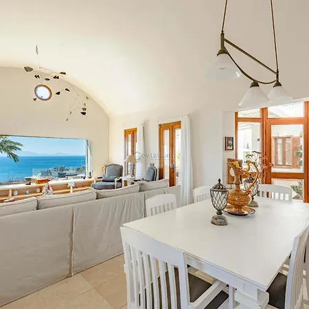 빌라 Dorian By Evtatilim Bitez Guembet